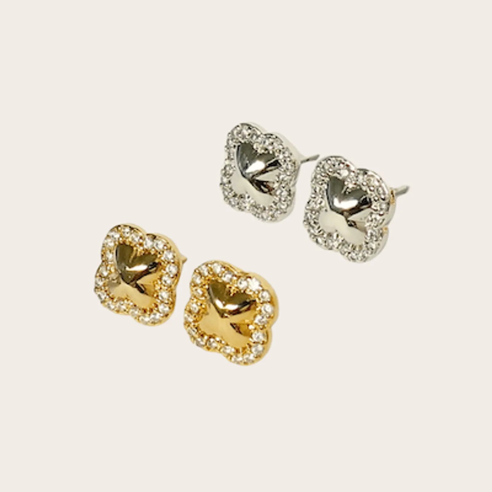 Brinco Trevo Cravejado