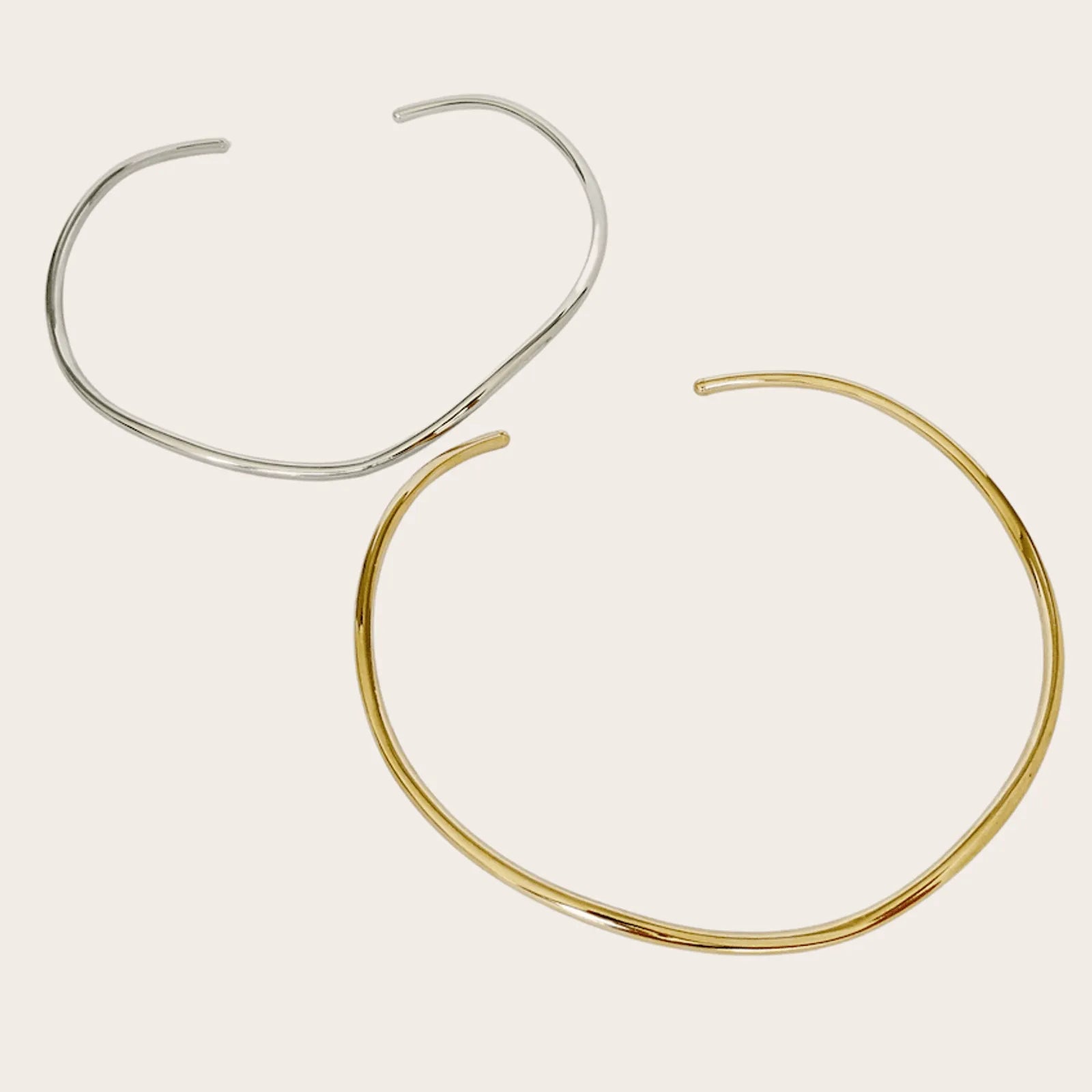 Colar Choker Arco