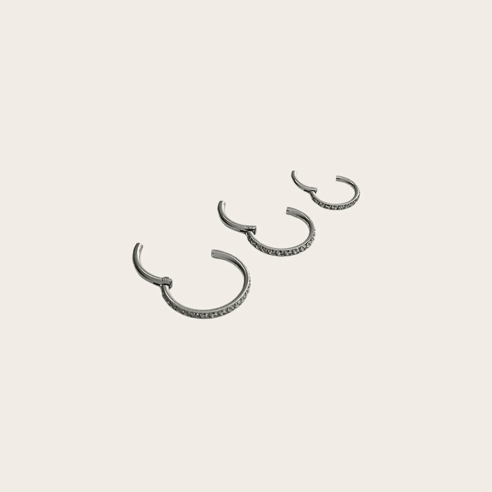 Piercing Argola Segmentada Cravejada Aço Inox