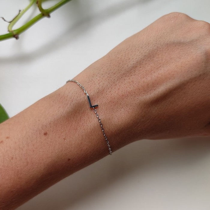 Pulseira Letra de Lado