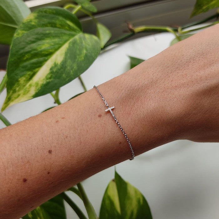 Pulseira Letra de Lado