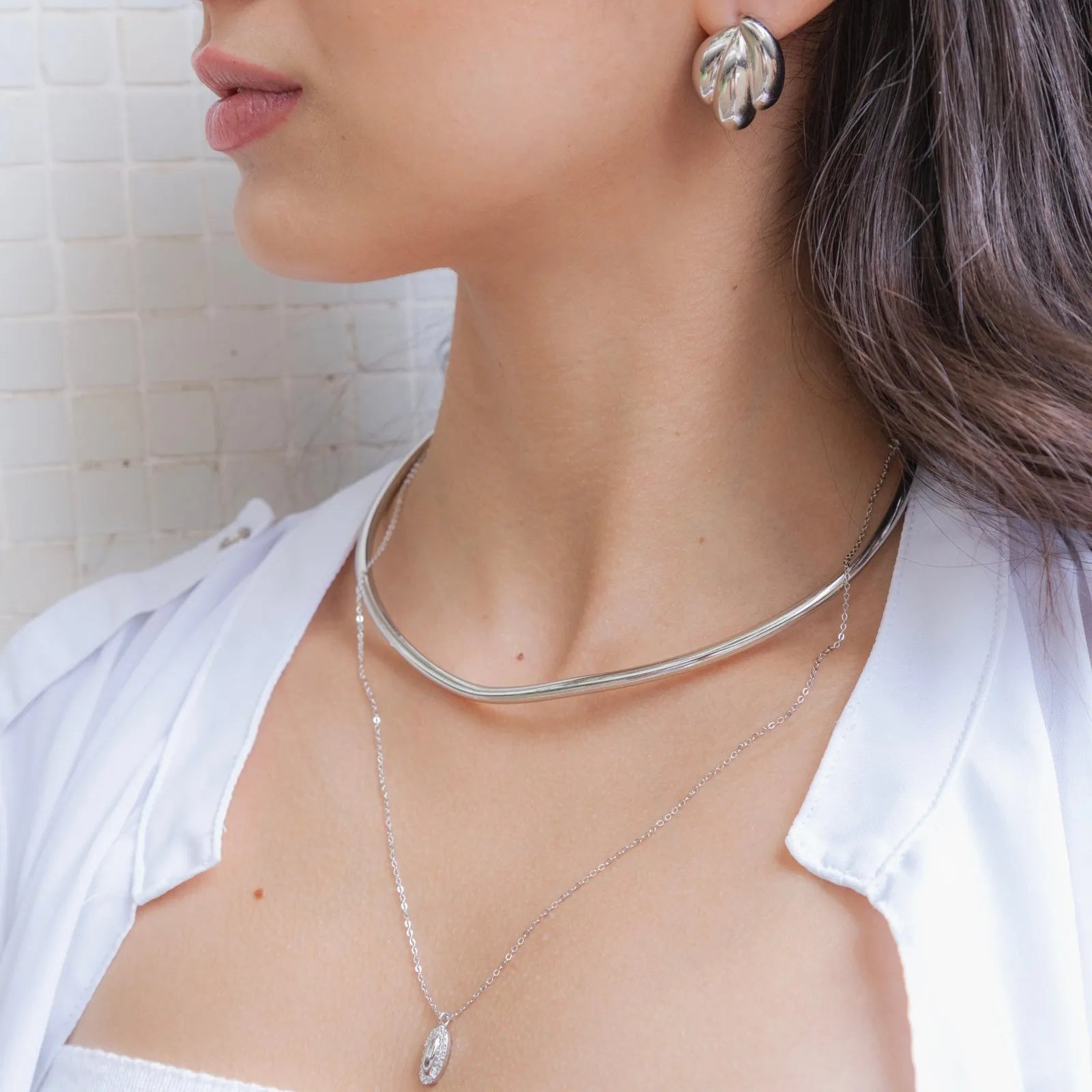 Colar Choker Arco