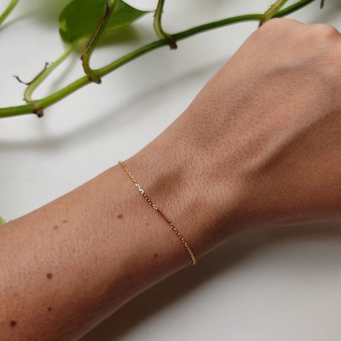 Pulseira Letra de Lado